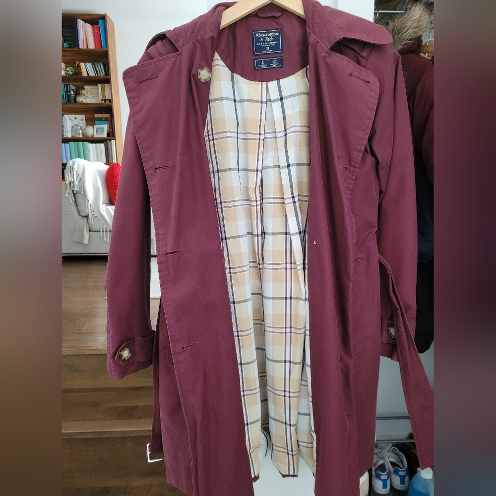 Plaid trench